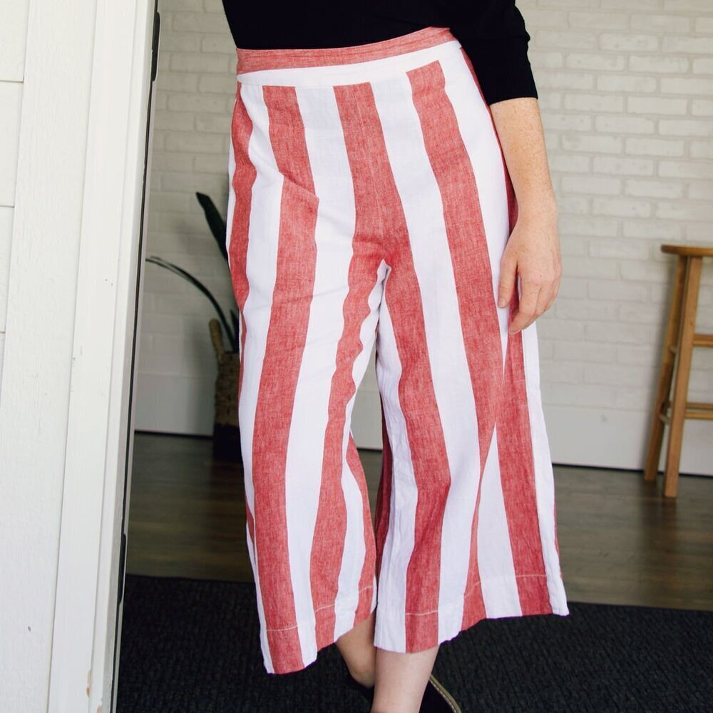 Madewell ~ Beach Red and White Striped Cropped Pants ~ Size Medium - Picture 3 of 8